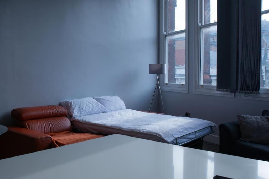 Spacious Apartment In City Centre - Free Parking Nottingham Exterior photo